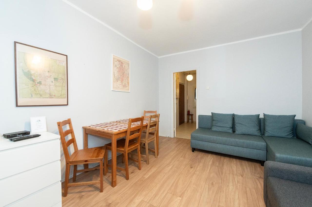 Studio In City Centre Free Parking Lodz  Luaran gambar